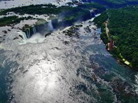 Hubschrauber-Rundflug über die Iguassu-Fälle