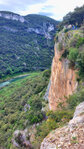 An der Ardèche oberhalb der Madeleine-Grotte